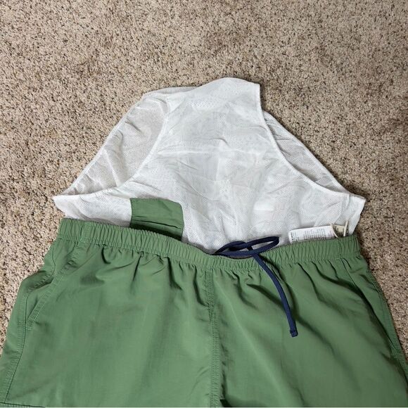 L.L. Bean Men’s Green Swim Cargo Trunks Shorts Size Large - Picture 5 of 6